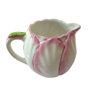vintage 1992 Bombay Company pink tulip-shaped ceramic creamer.